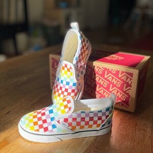 NEW Vans Kids Classic Slip-On Checkerboard Shoe in Rainbow and True White